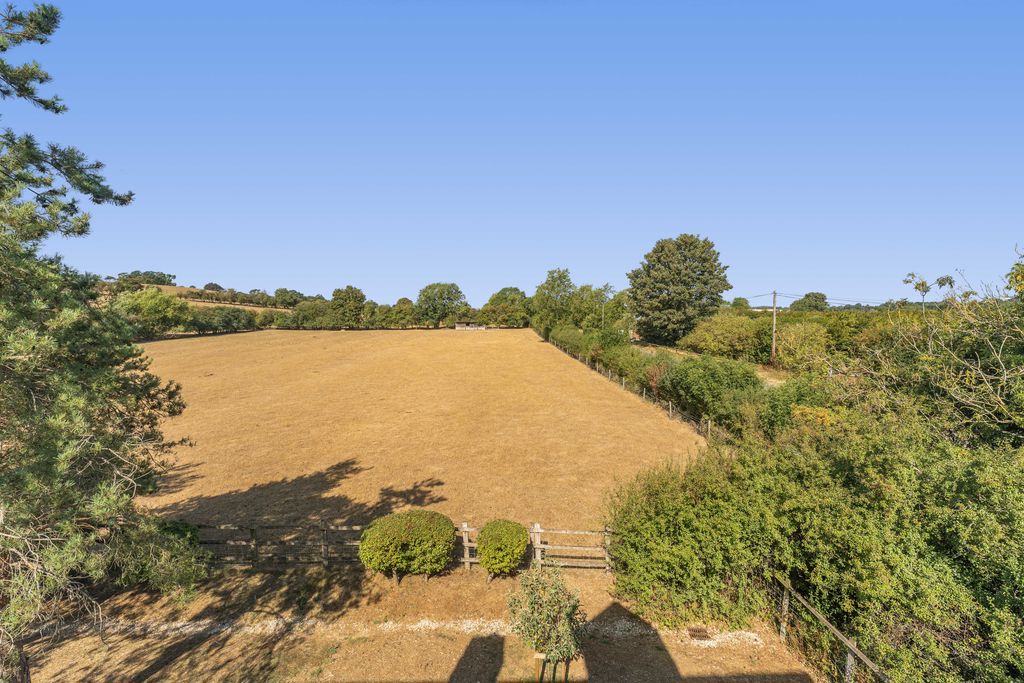 Crab Tree Close Bloxham